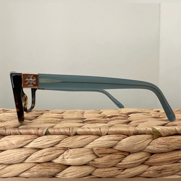 Tory Burch Eyeglass Frames with Case - Never used - Picture 8 of 8